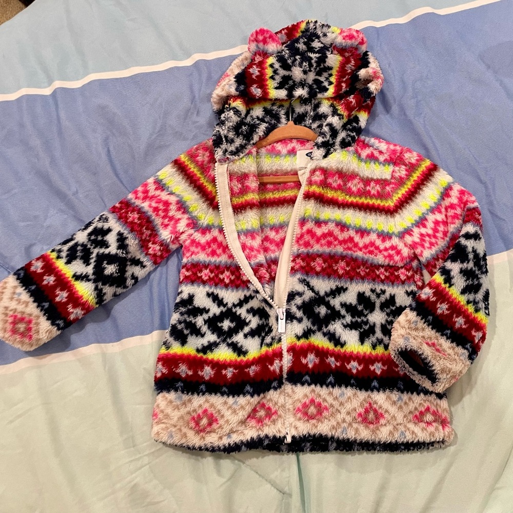 Cat and Jack 4T fleece sweater